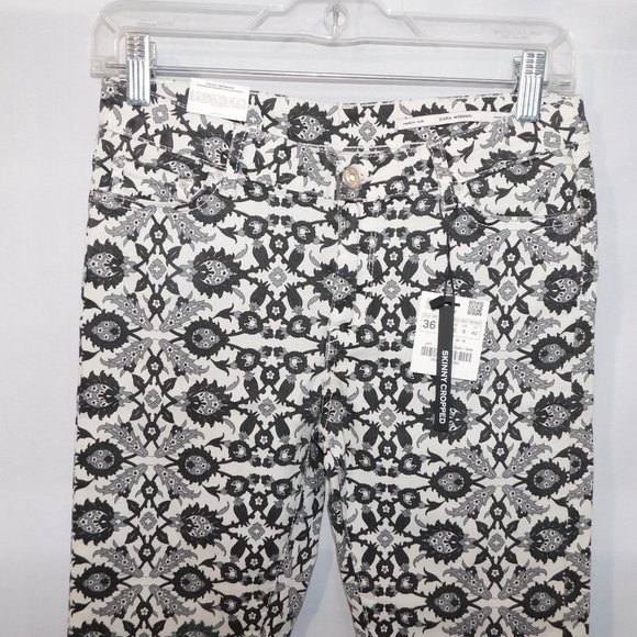 Zara Premium Denim Collection Women's 4 Skinny Cropped Thistle Pattern Jeans NEW - Picture 2 of 13
